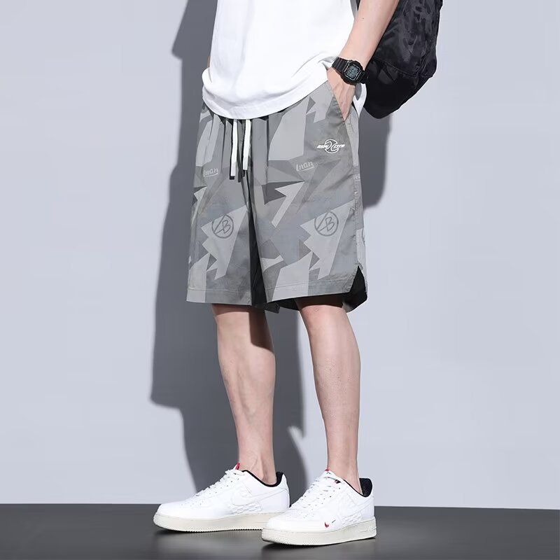 2024 Men's Camouflage Shorts Summer Thin Trendy Brand workwear Pentagram Pants Casual Sports Loose Beach Pants