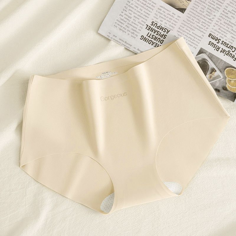 3*Sets Yoga fitness seamless underwear for women, made of 7A mulberry silk, antibacterial crotch, non buttock, women's mid waist sports triangle shorts