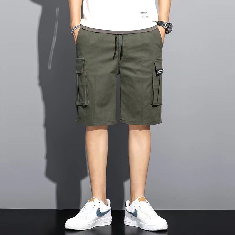Fashionable and trendy summer camouflage workwear shorts, men's loose five quarter pants, multi pocket plus size mid length shorts, beach pants, casual Military green shorts 190 [175-190 pounds]