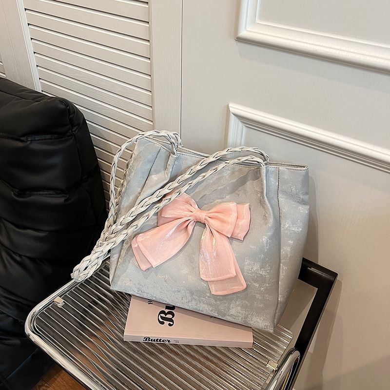 Female niche bag design butterfly bow contrasting single shoulder bag 2024 trendy versatile casual hand-held tote women's bag wholesale black AS PICTURE