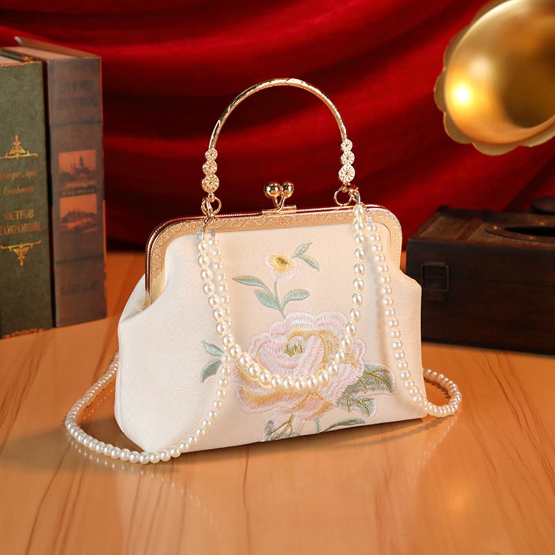 New banquet bag with flower embroidery qipao bag, cross-border hot selling luxury chain small bag, foreign trade evening dress bag, women's bag Style_1 AS PICTURE