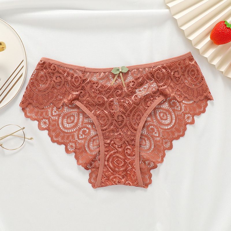 Hot selling high-end lace and lace women's triangle pants with water droplets, sexy mid waist women's underwear, plus size, Amazon foreign trade