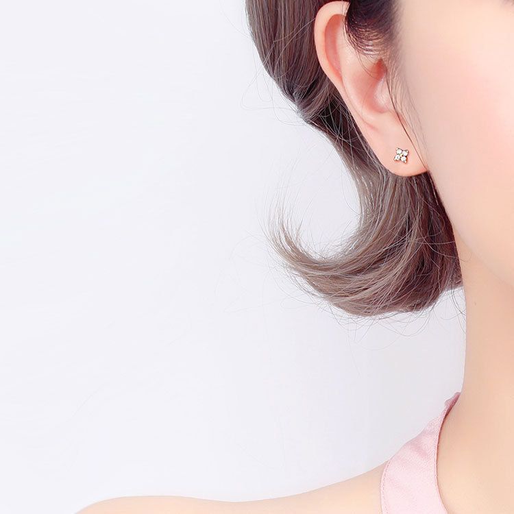 Hypoallergenic 925 Sterling Silver Stud Earrings | S925 sterling silver earrings | Flower set diamond versatile | Four leaf zircon earrings