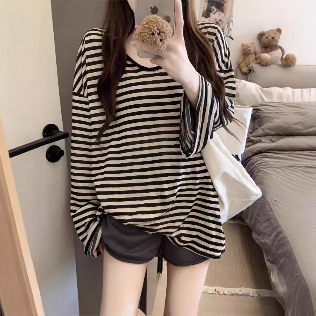 Lazy style striped U-neck sun protection long sleeved T-shirt for women in summer, thin and oversized, loose and slimming top Style_1 L [120-140 pounds]