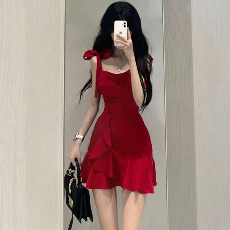 Pure Desire Wind Spicy Girl Red Strap Dress for Women's Summer New Design Sense, niche temperament, waist cinching and slimming short skirt YF4025 S80-95 pounds