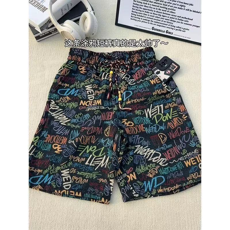 Dopamine letter printed graffiti shorts for men, straight leg American high street shorts for boys, summer cool and stylish outfit black L