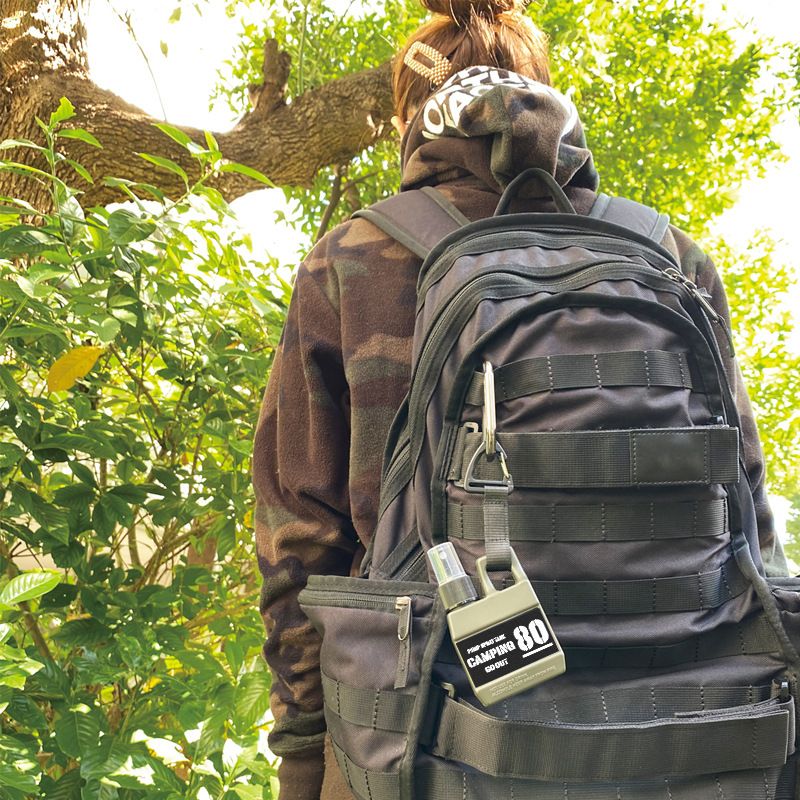 Outdoor multi-functional spray bottle, portable with hanging buckle, mountaineering kettle, wild camping alcohol dispensing bottle, empty bottle