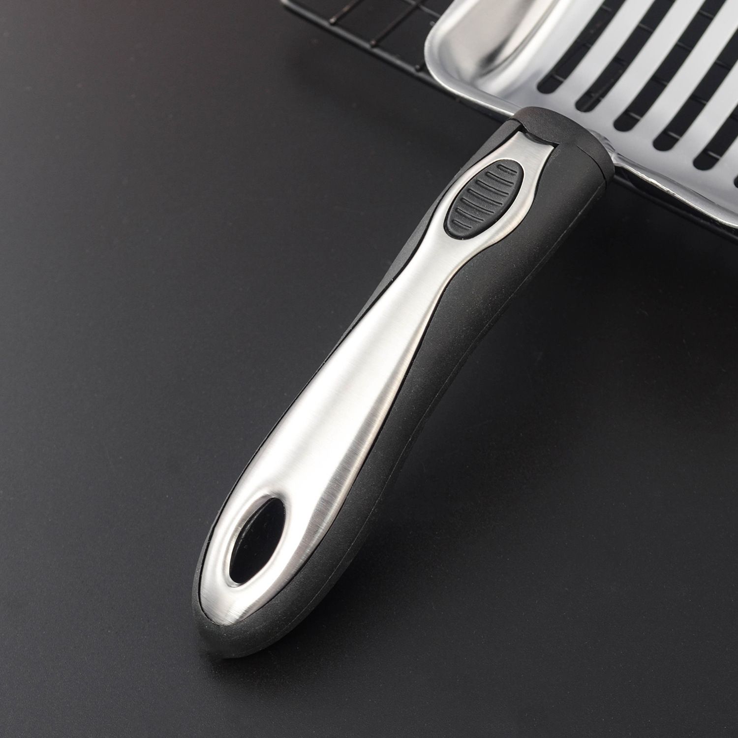 New cat litter scoop, stainless steel litter box scoop, household pet litter scoop, cleaning tool, cat and dog litter scoop