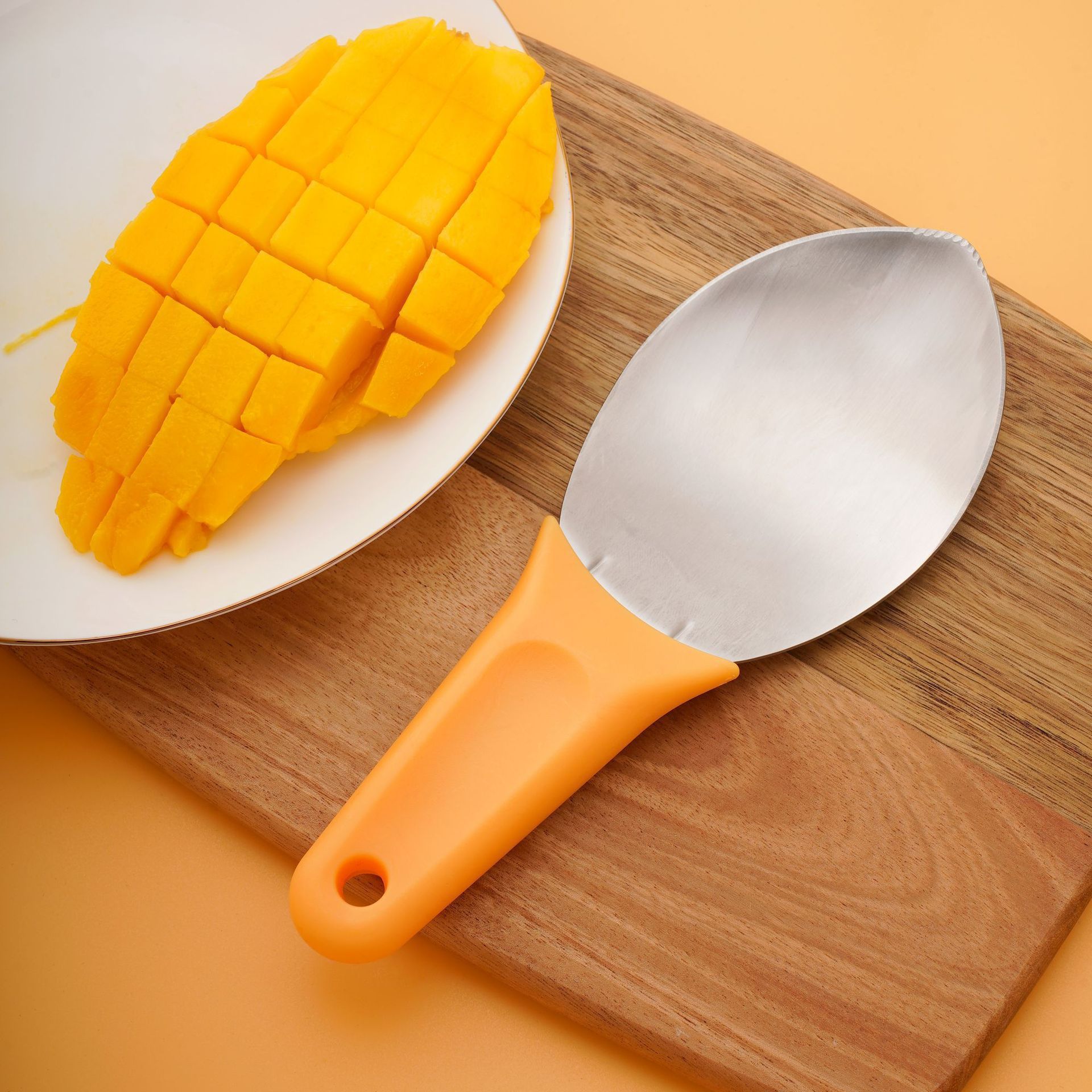 Mango cube cutter, spoon, multi-functional mango peeling and separating device, peeling knife, dicing tool, scoop, fruit flesh extractor, spoon
