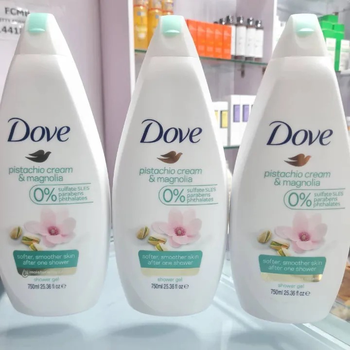 Dove Pistachio Cream & Magnolia Moisturizing Shower Gel for Soft Smooth Skin, Sulfate Free Body Wash 500ml