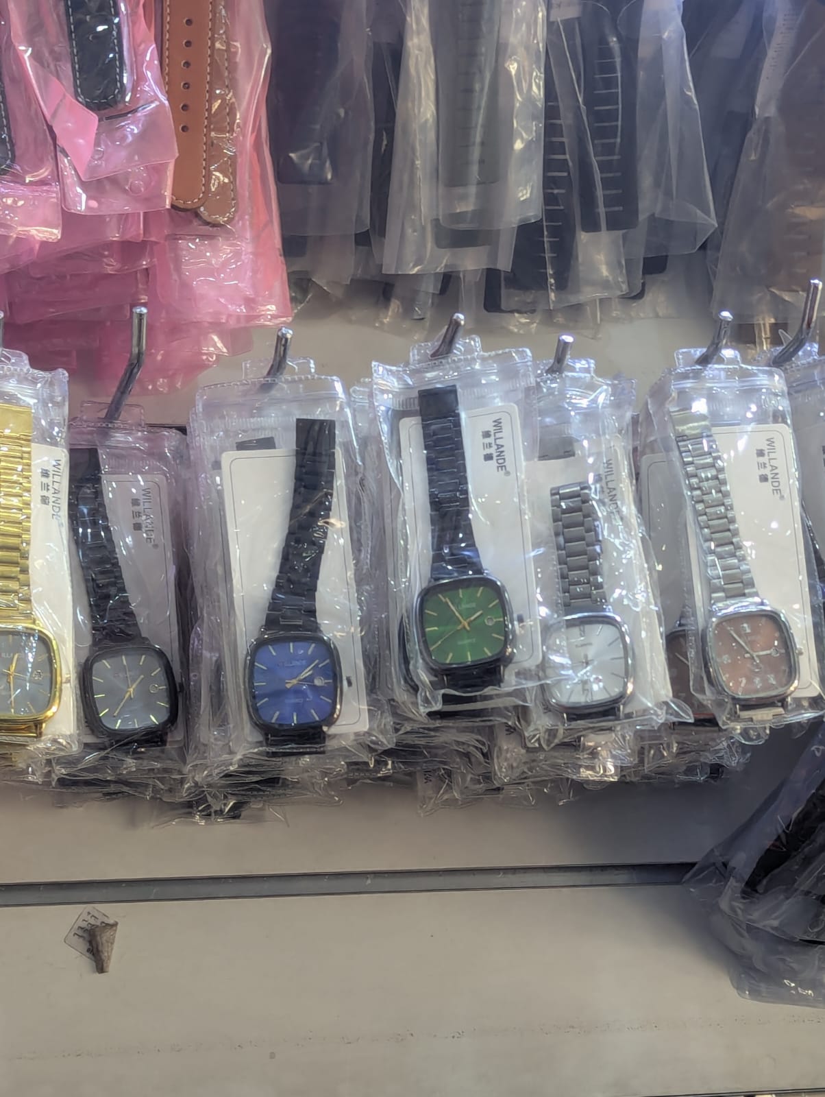 Willande square quartz wrist watch with stainless steel strap, date display, water resistant elegant design for men and women, casual and business fashion timepiece