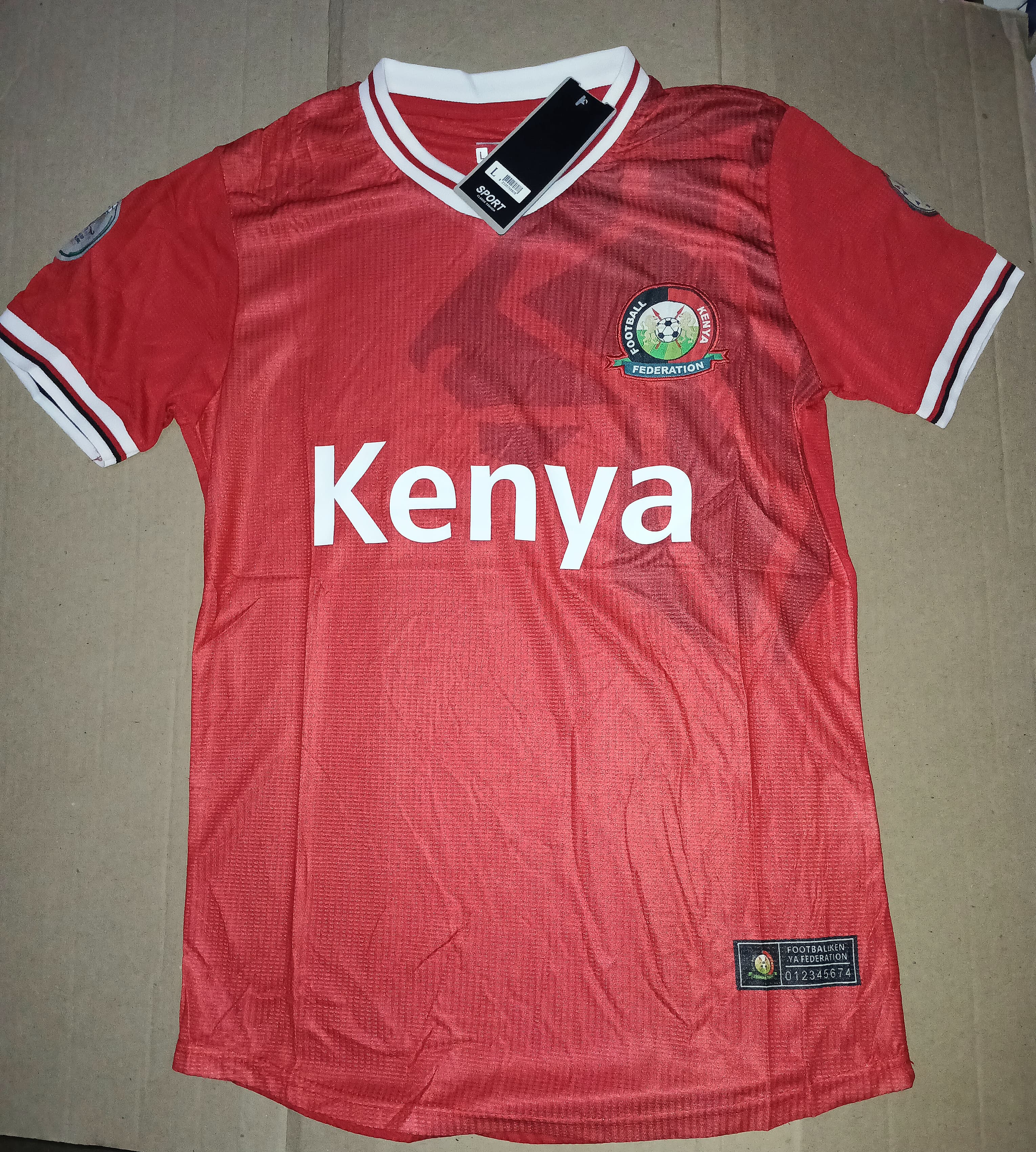 Kenyan Red National Football Team Jersey – 2025 Home Kit | Cheza Kama Wewe, Sambaza Vibe na Kaa Fiti kwa Style ya Taifa Stars 🇰🇪