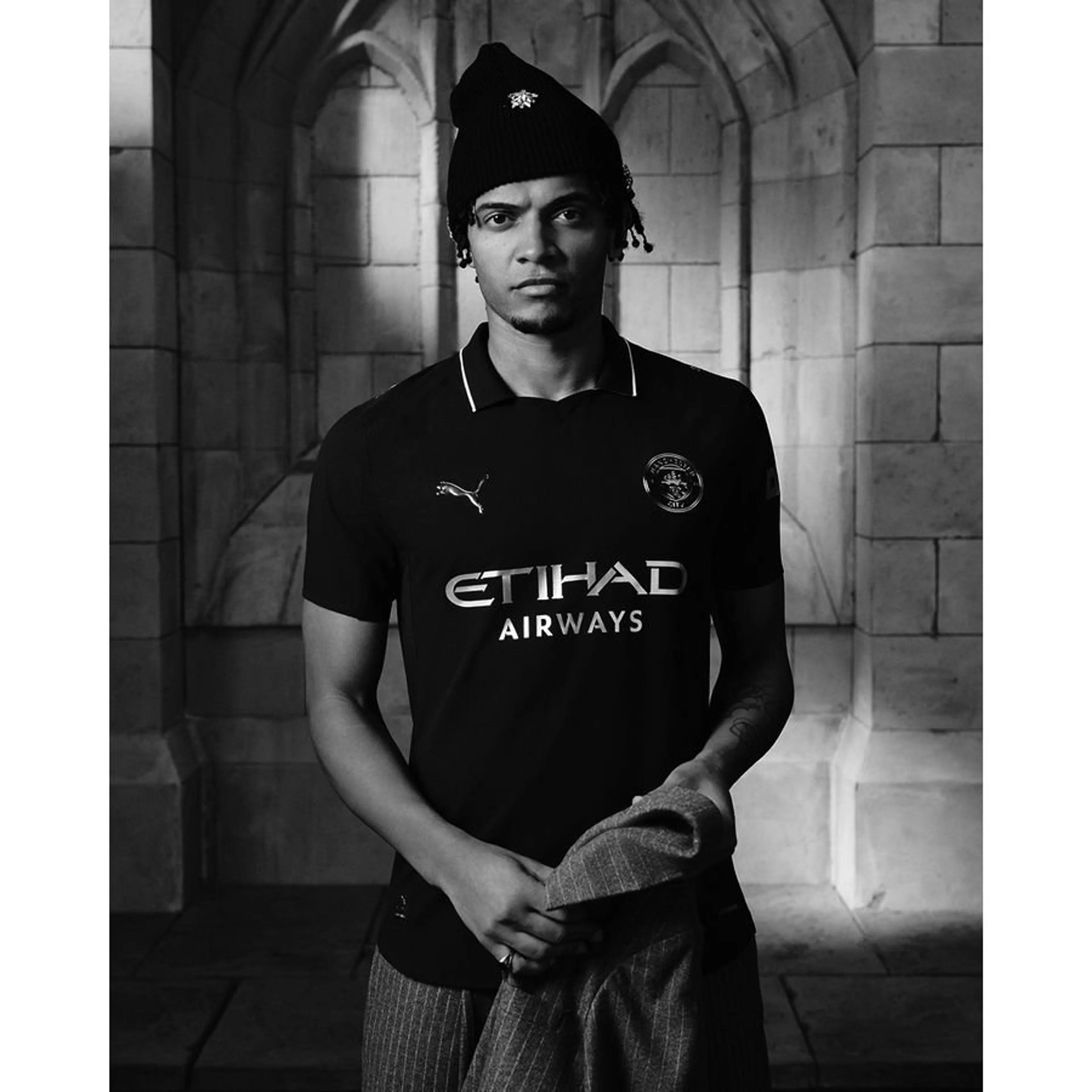 25/26 Manchester City Black Performance Jersey – Premium Breathable Sports Shirt for Football, Gym & Casual Wear