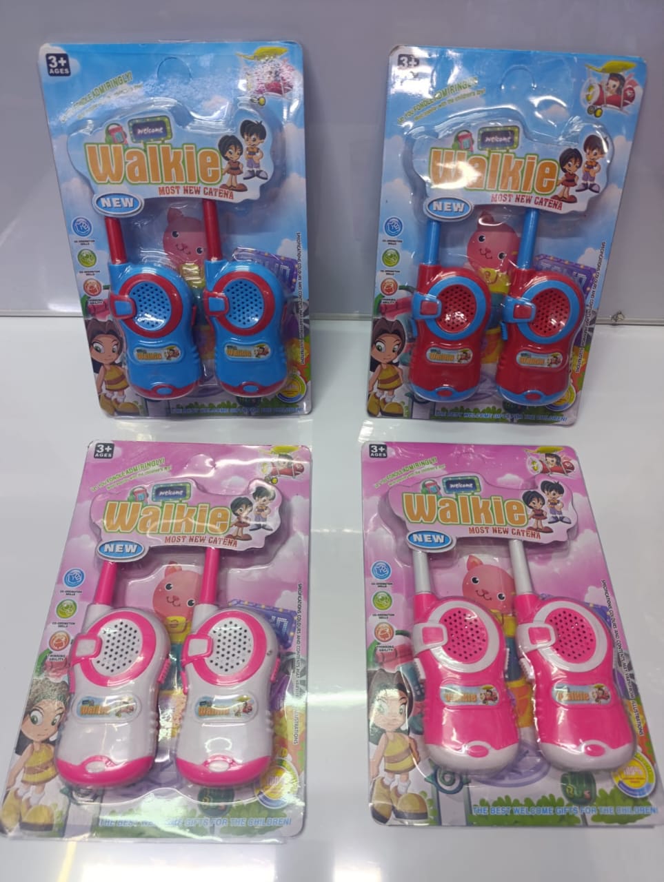 Walkie Talkie – Stay Connected Anywhere!
 Battery Operated for long-lasting outdoor fun and reliable communication.
 Up to 100 Metres Range — perfect for camping, hiking, events, or kids’ adventure