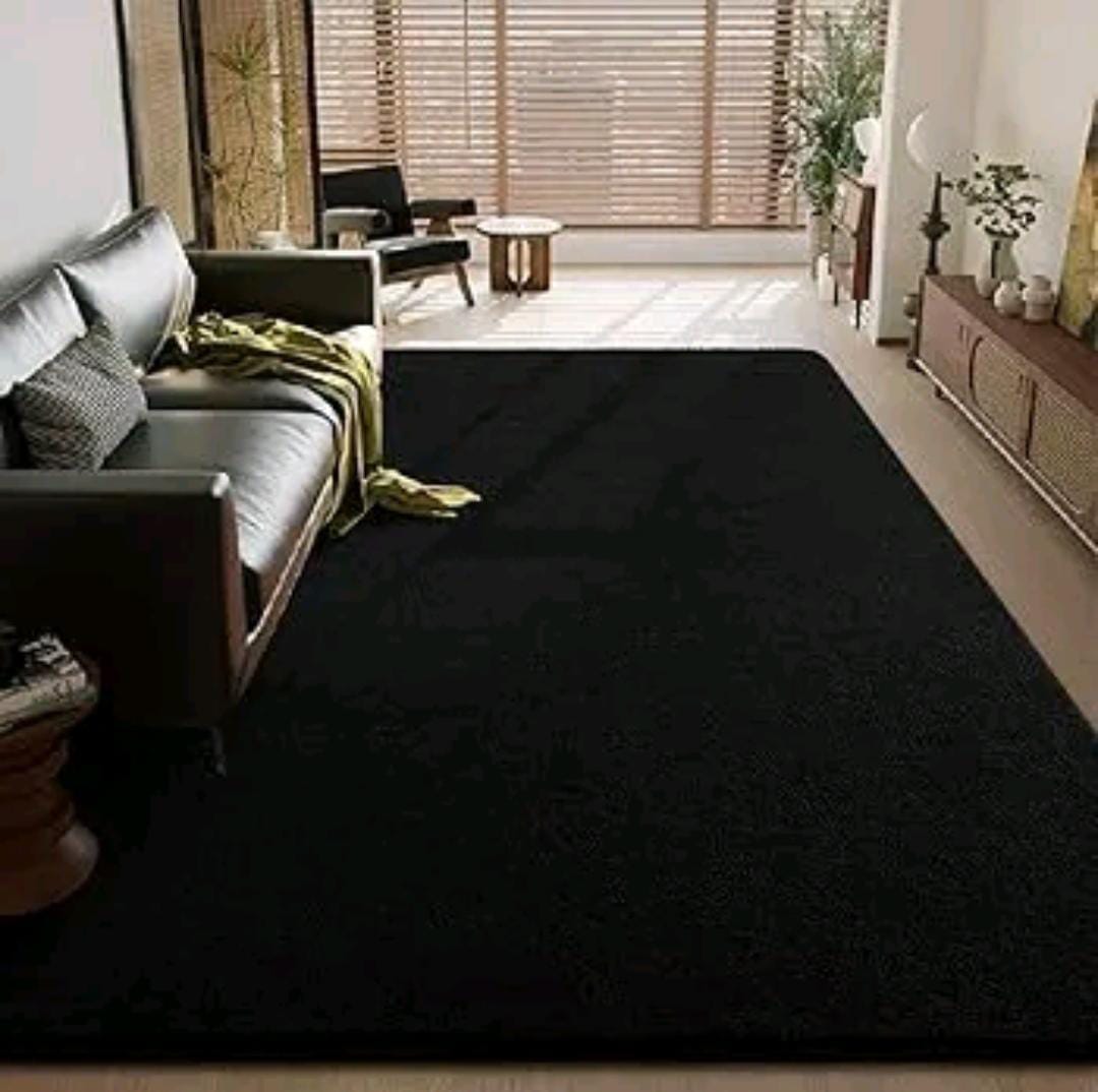 Plain Fluffy Carpet 5×8 ft – Soft, Cozy & Elegant
Transform your space with this luxuriously soft plain fluffy carpet, designed to add warmth, comfort, and style to any room. Its velvety texture