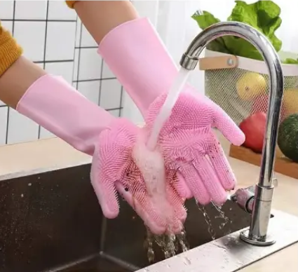 Generic Silicon Dish-Washing Kitchen Gloves They provide good grip when washing your utensils Can used to wash pets or work in your small garden. Protect your hands and prevent ac Pink one size