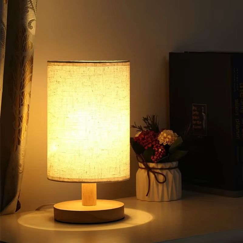 LED Bedside Table Lamps Simple Chinese Style Decoration Table Lamps Dimmable USB Plug Fabric Lampshade Bedroom Night Light
LED Bedside Table Lamps Simple Chinese Style Decoration Table Lamps Dimmable