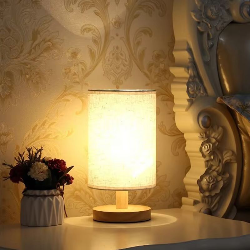 LED Bedside Table Lamps Simple Chinese Style Decoration Table Lamps Dimmable USB Plug Fabric Lampshade Bedroom Night Light
LED Bedside Table Lamps Simple Chinese Style Decoration Table Lamps Dimmable