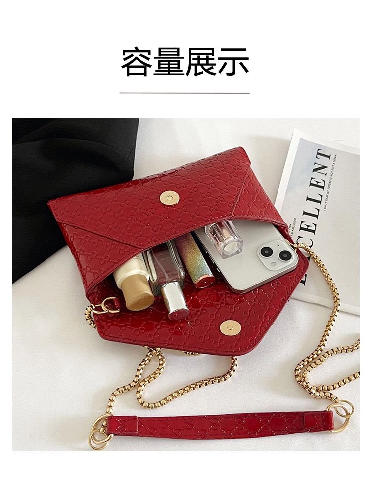 Ladies' handbag 2025 spring new fashion envelope shoulder bag versatile chain crossbody bag trend