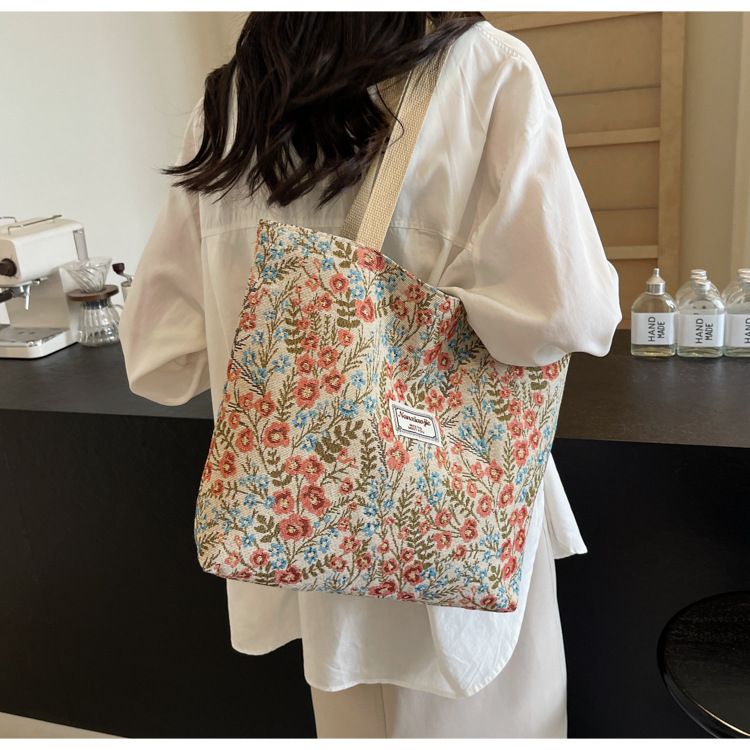 New large-capacity canvas bag, trendy, fashionable and versatile, single-shoulder hand-carry bag for students and girls in class
