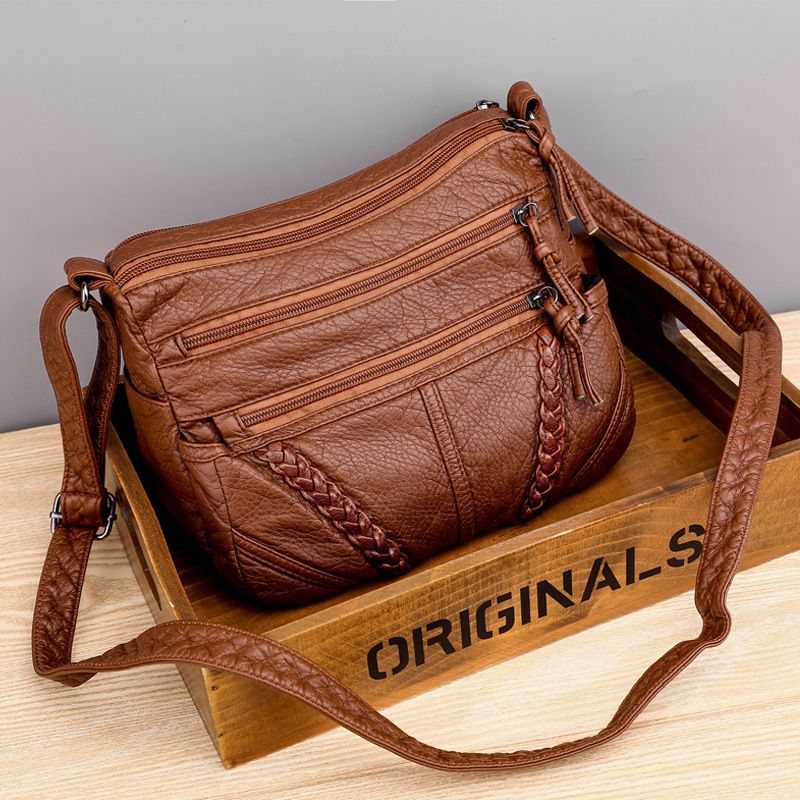 Cross body bag for women's fashion cross-border new women's bag, soft leather texture, large capacity, middle-aged women's single shoulder backpack trend