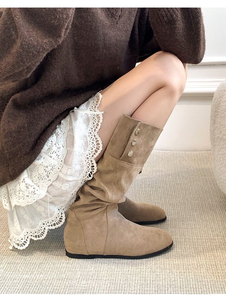 Suede long boots with flat bottom and round toe, worn in pairs to look slim. Western cowboy boots, retro knight boots, women's style Khaki 35