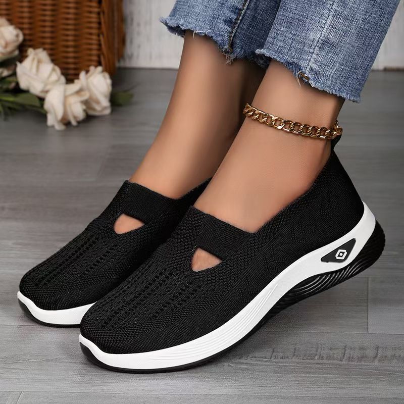Women's Slip On Casual Sneakers Big Size Flyknit Breathable Canvas Walking Shoes Lightweight Non-Slip Comfortable Loafers for Daily Outdoor Wear