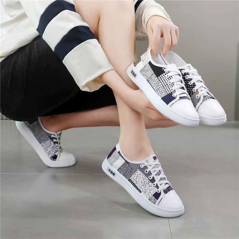 2025 New Women's Canvas Shoes, Fashion Patchwork Low-Top Flat Sneakers, All-Match Ins Style Casual Board Shoes for Spring & Autumn, Niche Cookie Shoes with Unique Pattern