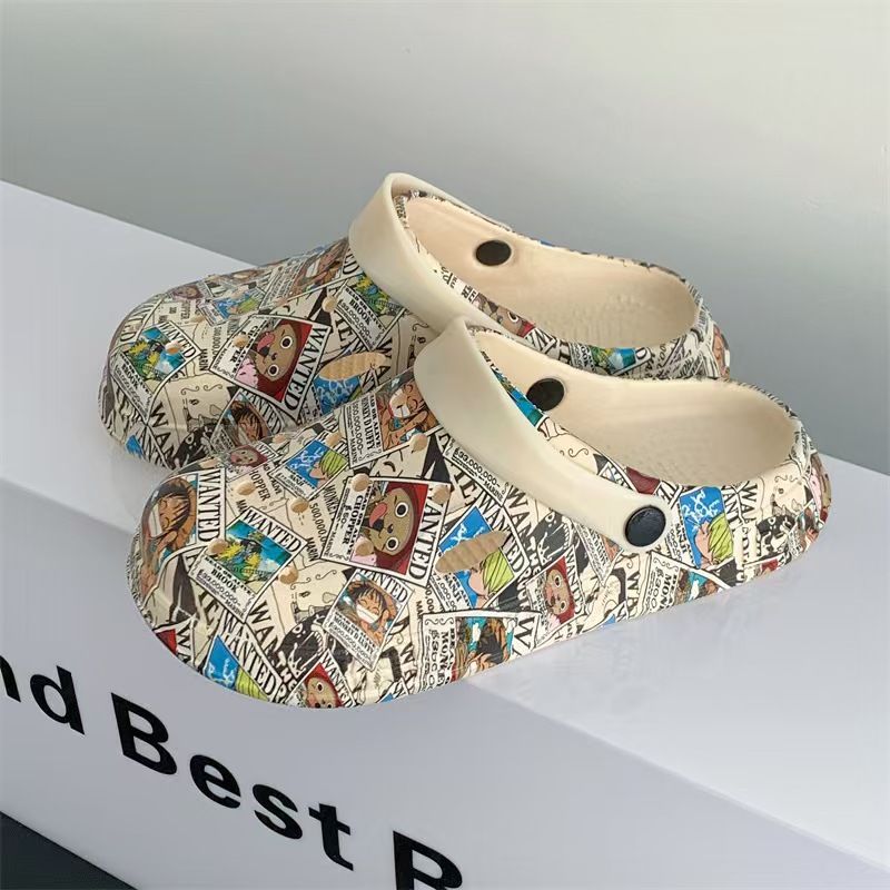 2025 Men's Non-Slip Cloud-Feel Clogs Indoor & Outdoor Dual-Use Waterproof Slippers Sports Casual Closed-Toe Sandals Unisex Couple Shoes with Breathable Perforations