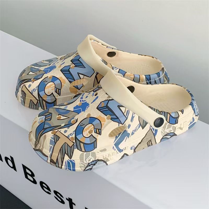 2025 Men's Non-Slip Cloud-Feel Clogs Indoor & Outdoor Dual-Use Waterproof Slippers Sports Casual Closed-Toe Sandals Unisex Couple Shoes with Breathable Perforations