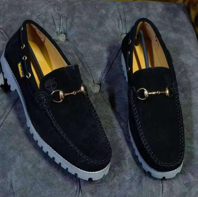 Men Stylish Suede Classic Loafers Luxury Casual and Official Shoes with Metal Buckle Elegant Slip-On Formal Office Wedding Party Footwear Comfortable Durable Fashion Design
