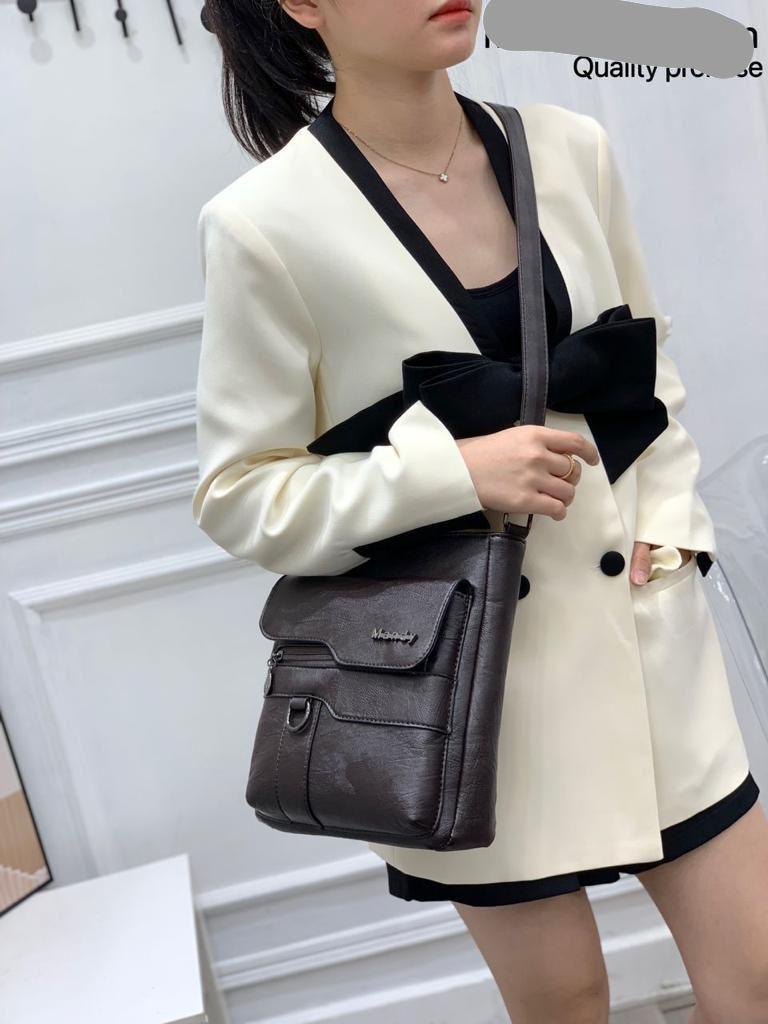 Mandy Women leather Shoulder Bag Elegant Ladies Handbag Stylish Crossbody Purse Spacious Durable Fashion Bag for Work Travel Casual Outings with Secure Zip and Adjustable Strap