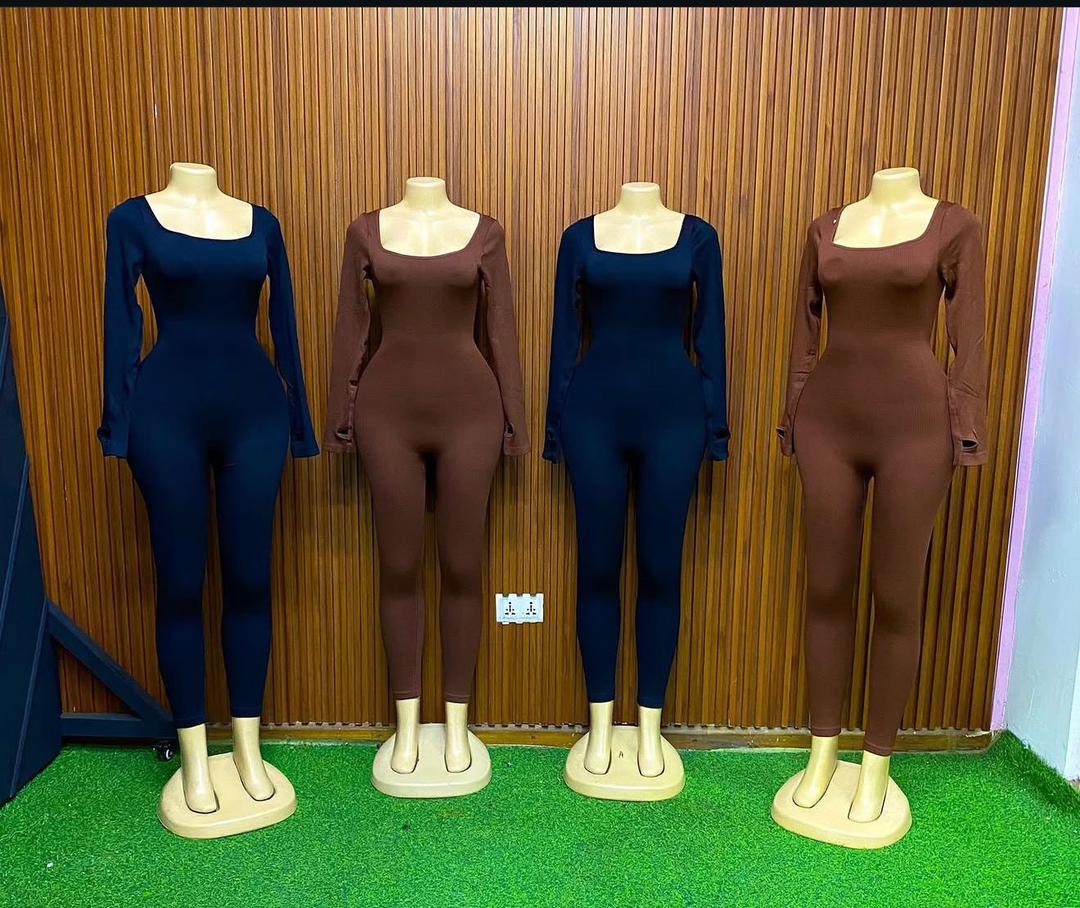 Women Cute Jumpsuit Elegant Ladies One Piece Outfit Stylish Casual Jumpsuit Comfortable Fashion Romper for Parties Travel Office and Everyday Wear Good Quality