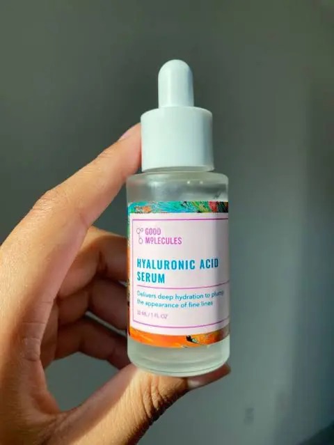 Good Molecules Hyaluronic Acid Serum 30ml, Deep Hydration Face Serum for Plump Smooth Skin, Helps Reduce Appearance of Fine Lines & Improve Skin Moisture Balance