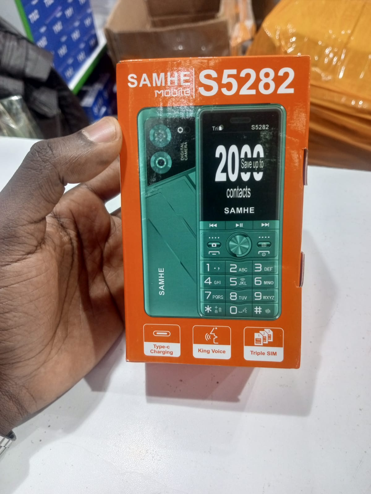 [NEW ARRIVAL!!!] SAMHE S5282 1.77 INCH FEATURE PHONE WITH TRIPLE SIM, BIG BATTERY, KING VOICE & WIRELESS FM RADIO, LARGE KEYPAD MOBILE PHONE WITH TYPE-C CHARGING!!! AND 2000 CONTACTS CAPACITY