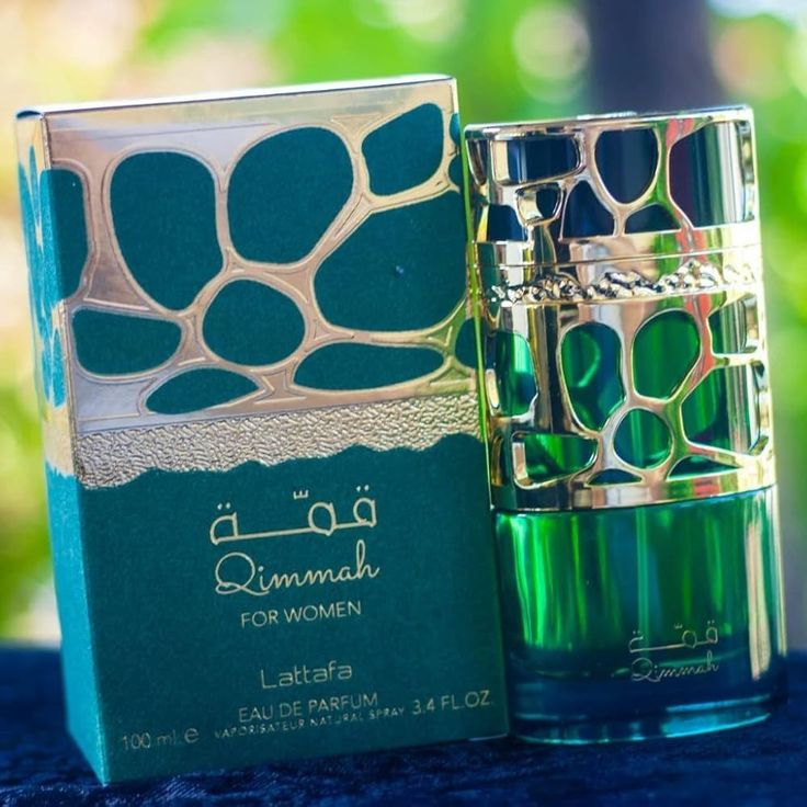 Qimmah women Edp by Lattafa Perfumes- Top Notes: Almond and Coffee
Middle Notes: Tonka, Tuberose and Jasmine
Base Notes: Vanilla, Cacao and Sandalwood.