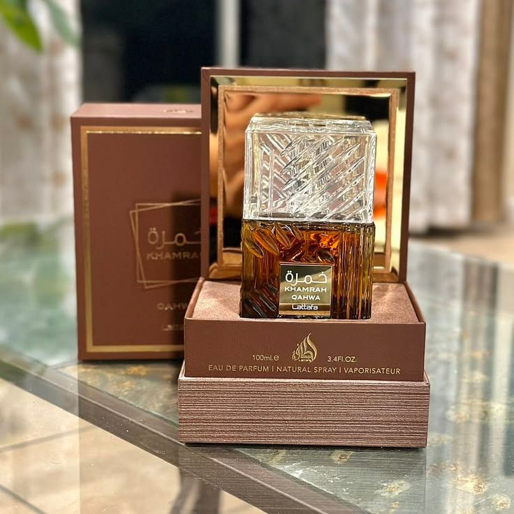 Khamrah Qahwa by Lattafa Perfumes is a Oriental Vanilla fragrance for women and men. Top notes are Cinnamon, Cardamom and Ginger;Middle notes are Praline, Candied Fruits and White Flowers