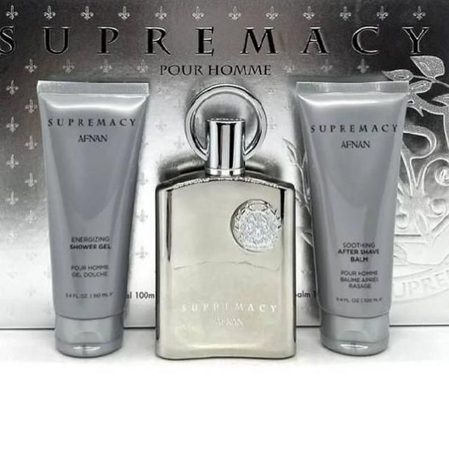 SUPREMACY SILVER BY AFNAN GIFT SET- the Supremacy Silver Gift Set, a unisex collection curated for sophistication. This ensemble includes a 100ml Eau de Parfum, 100ml aftershave, 100ml shower gel
