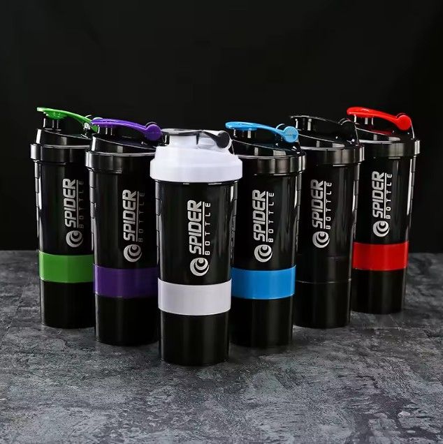 500ml Plastic Protein Shaker Bottle – 3-Layer Portable Gym Fitness Mixing Cup with Spring Ball, Leakproof, BPA-Free, Multi-Compartment Design