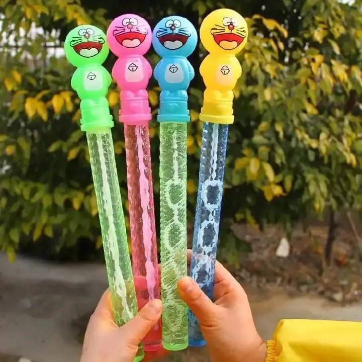 1 pieces of Children Bubble gun/ bubble toys for kids toy guns different cartoon Bubble blower toys for kids with soap water different designs