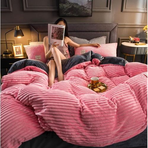 Quality Plush Velvet Duvet Set 6x7 – 4PCS Extra Warm Bedding With Elegant Finish-1 Pc Duvet,1 Pc Bedsheet and 2 Pcs Pillow Cases