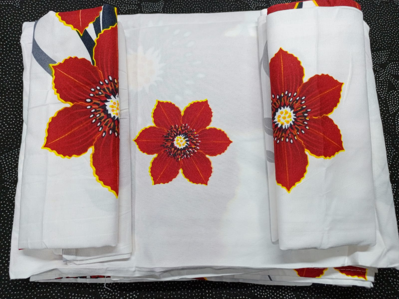 Quality Cotton Bed Sheet Set, 2 Flat Bedsheets & 2 Pillow Cases-5x6