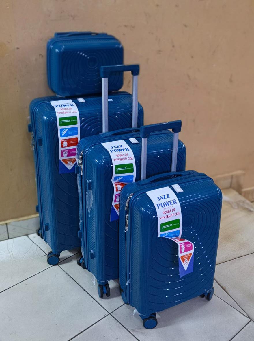 ✈️ Travel with Class 🧳 4-in-1 Luxurious Unbreakable Suitcase Set – Size 4 | Zipper Frame, 360° Spinner Wheels, Telescopic Handle & Compression Straps | Premium Travel Luggage