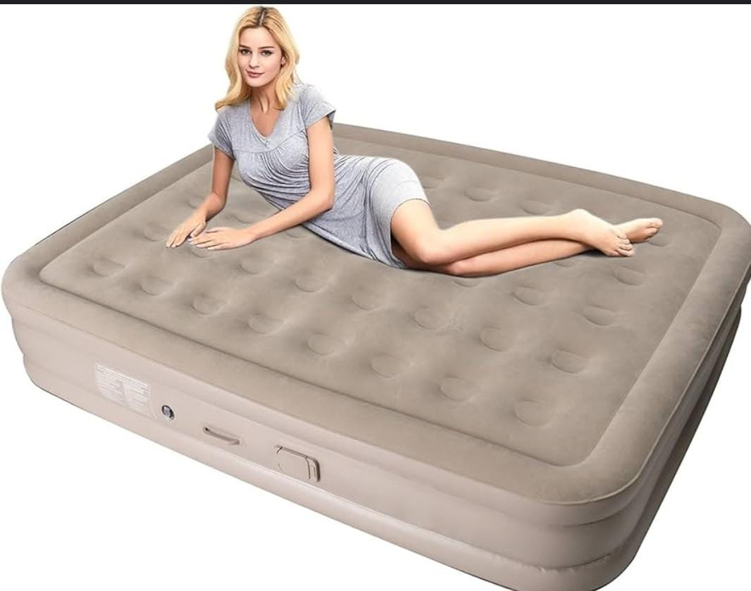 [PRICE DROP]✨ Self-Inflating Air Bed with 2 Inflatable Pillows 🛌 | Built-In Rechargeable Pump 🔋 | Type-C Charging ⚡ | Portable Camping & Guest Bed 🏕️ | 190×100×40cm | Beige & Grey Comfort 🌙💤