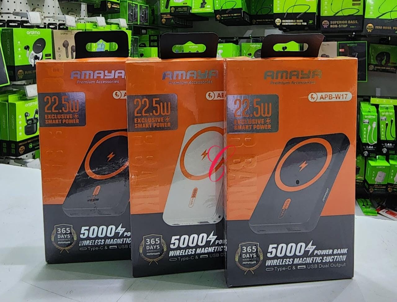 DISCOUNTED DEALS!!!!Amaya APB-W17 Wireless Magnetic Power Bank 5000mah Ultra-thin 22.5W Super Fast Charging - Black