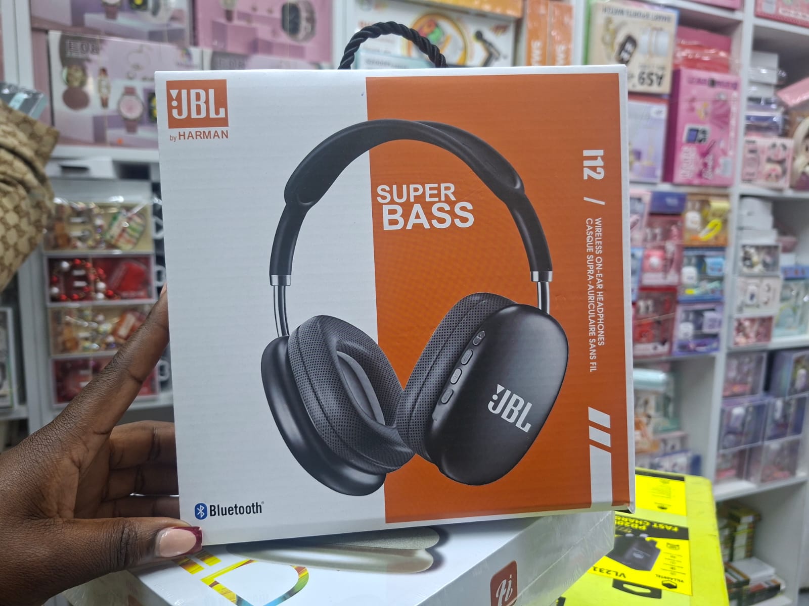 DISCOUNTED DEALS!!!JBL i12 Wireless Headset – Super Bass Wireless Bluetooth Headphones With Microphone and Noise Cancellation Gaming Headset Stereo HiFi Earphones