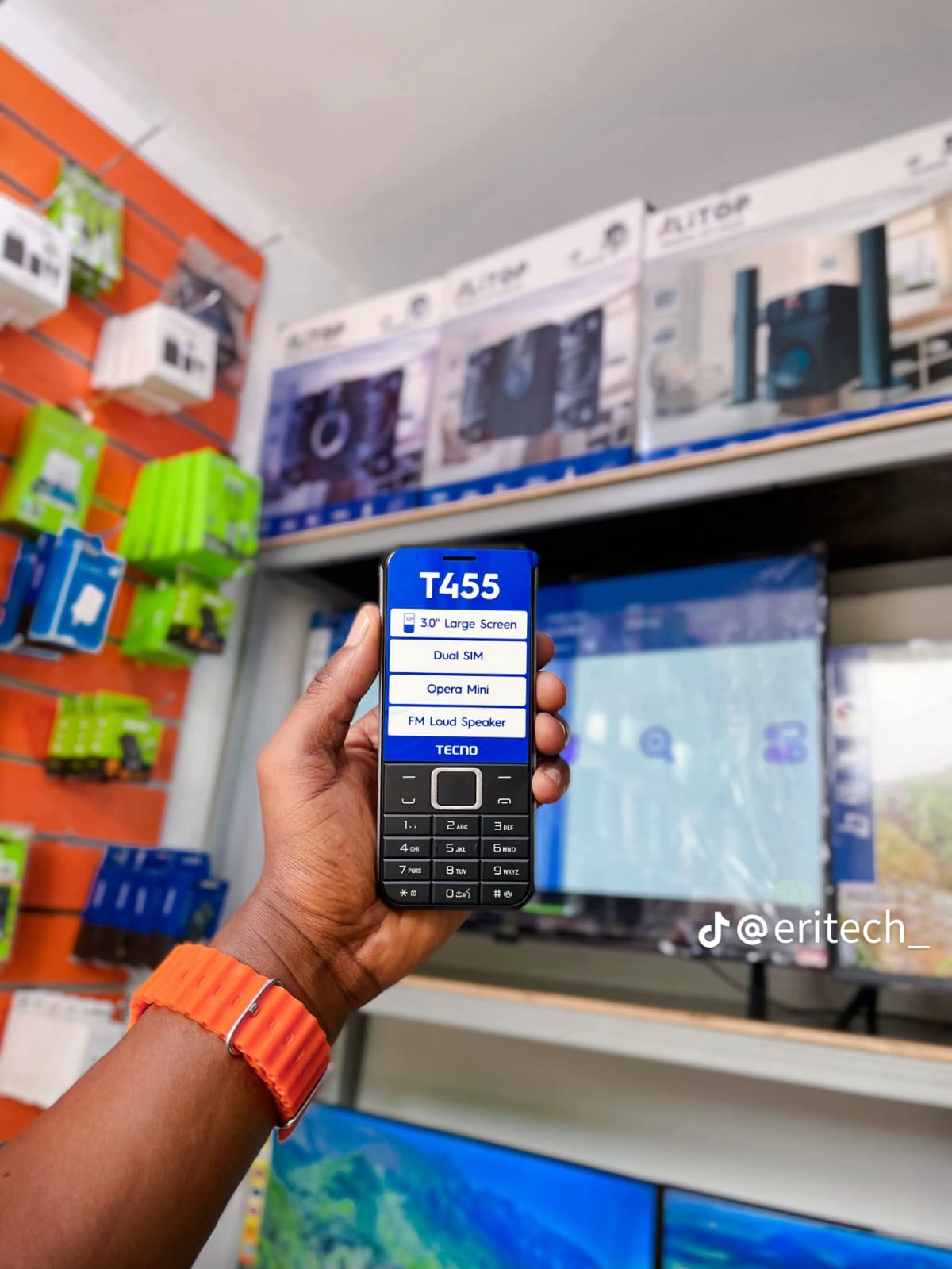 [NEW ARRIVAL] TECNO T455 DUAL SIM CARD LARGE SCREEN 3’’ FM LOUD SPEAKER CAMERA BATTERY CAPACITY 2000 MAH FAST CHARGER TYPE C STORAGE 8MB ROM+8MB RAM BRAND NEW