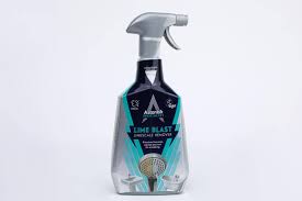 Astonish Lime Blast Limescale Remover – 750ml powerful solution for tackling stubborn limescale and mineral deposits.This highly effective formula quickly dissolves limescale build-up on taps, showers