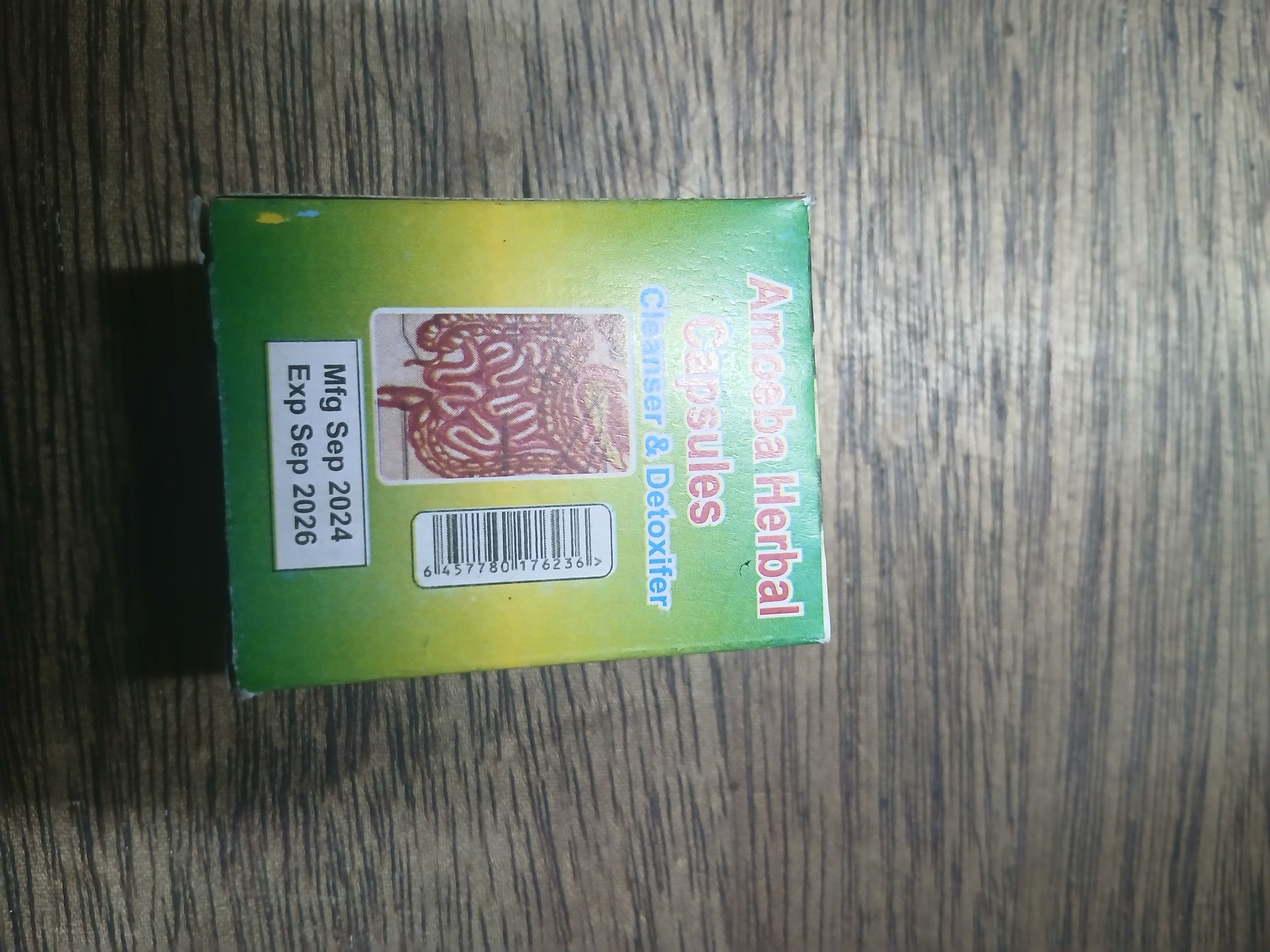 Four green wonder capsules/Amoeba herbal capsules for cleansing, boost immunity and appetite, excess gas, heartburn,constipation, intestinal worms, amoeba, typhoid,  joints problems and boost libido