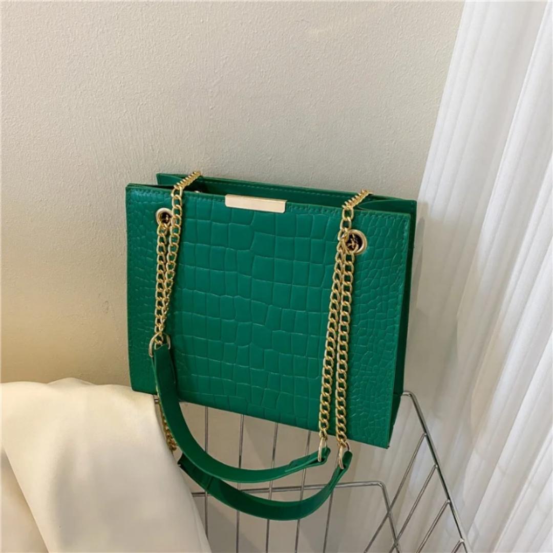 Ladies small hand bags. Hot selling crossbody bag. Ladies women's shoulder bags. Women's gift bags. Ladies luxury bags. Hot selling fashionable handbags.